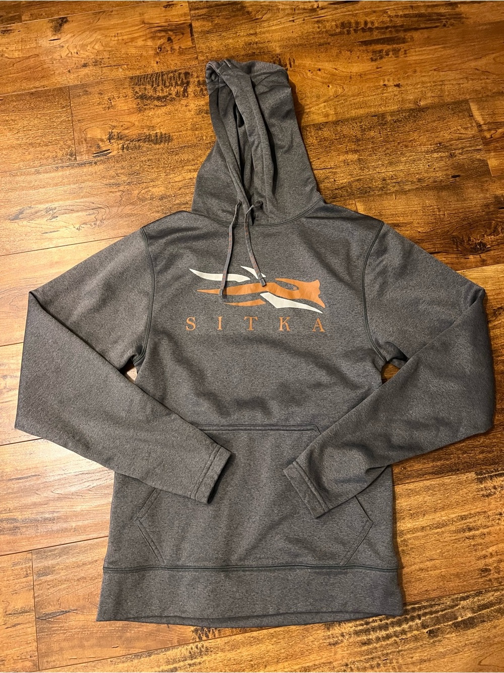 Sitka Women’s Sweatshirt Size Small EUC